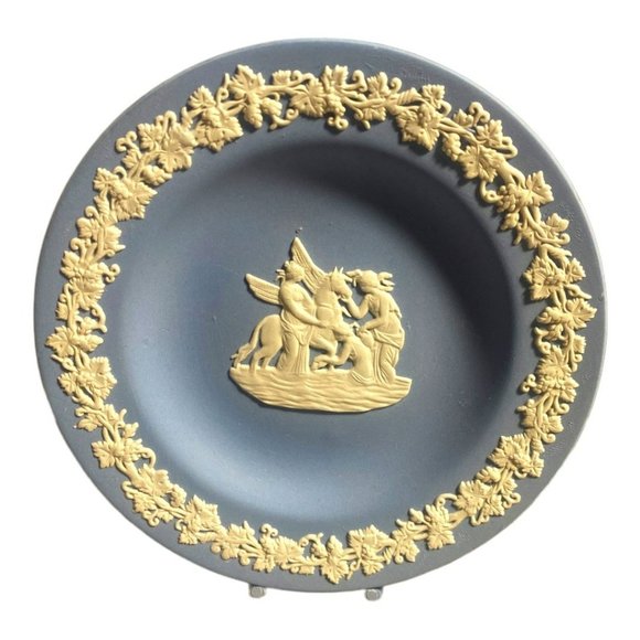 Wedgwood Other - SMALL WEDGWOOD BLUE JASPERWARE PEGUSUS ROUND TRINKET DISH